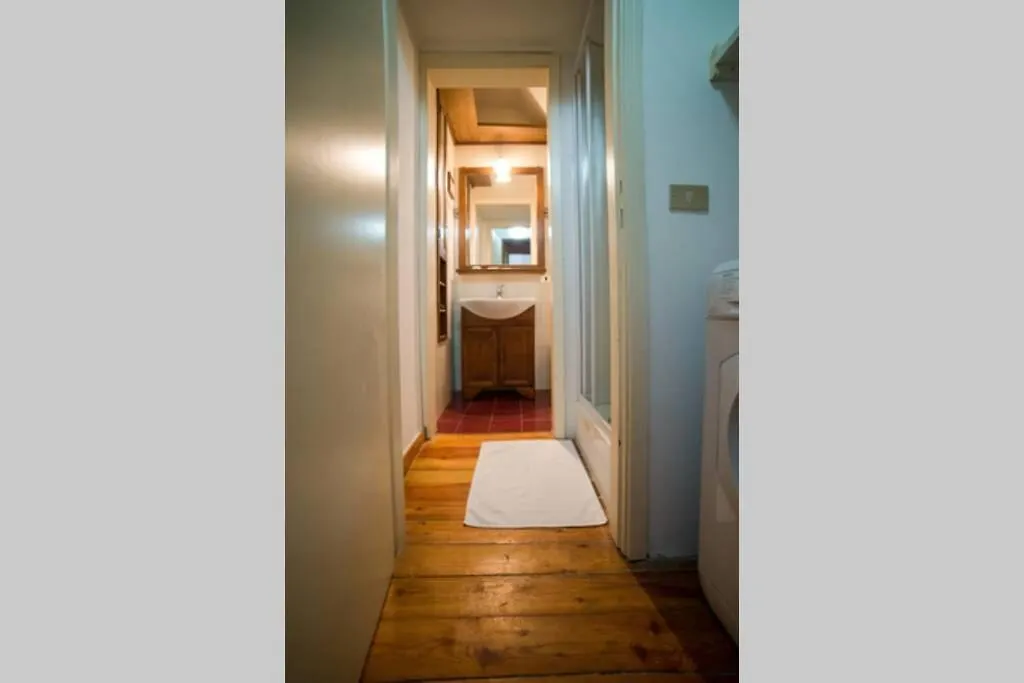Hbhall Navigli 2 Apartment Milan